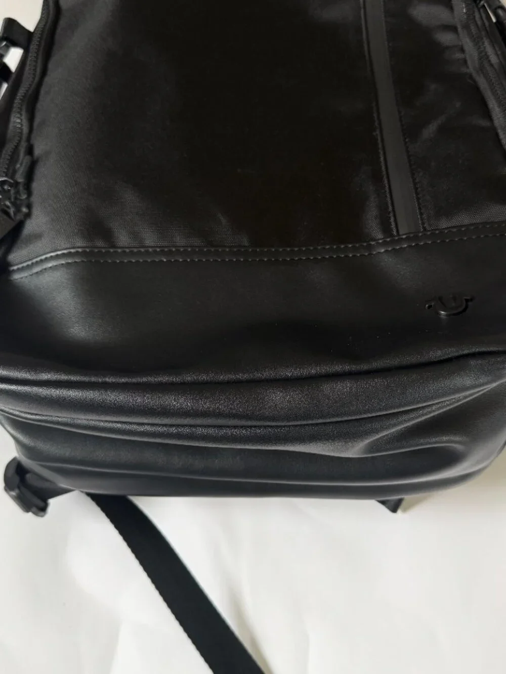 TRUE RELIGION Commuter BACKPACK Hemi Style BLACK Brand New with Tags TR105025